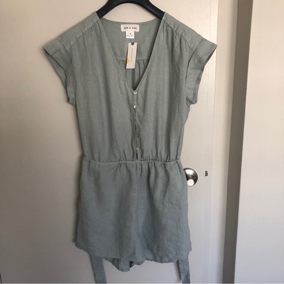 Anthropologie Cloth & Stone cap-sleeve romper. - Picture 5 of 12